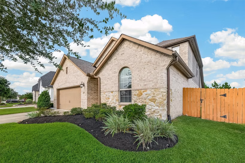 Photo 2 of 27582 Vivace Drive, Spring, TX