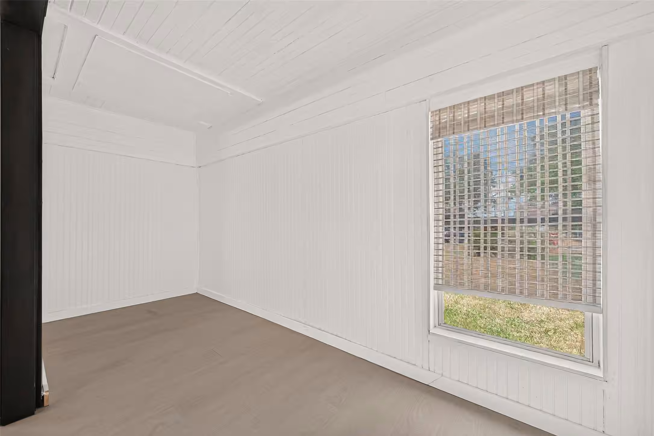 Photo 5 of 1403 N Avenue F, Freeport, TX