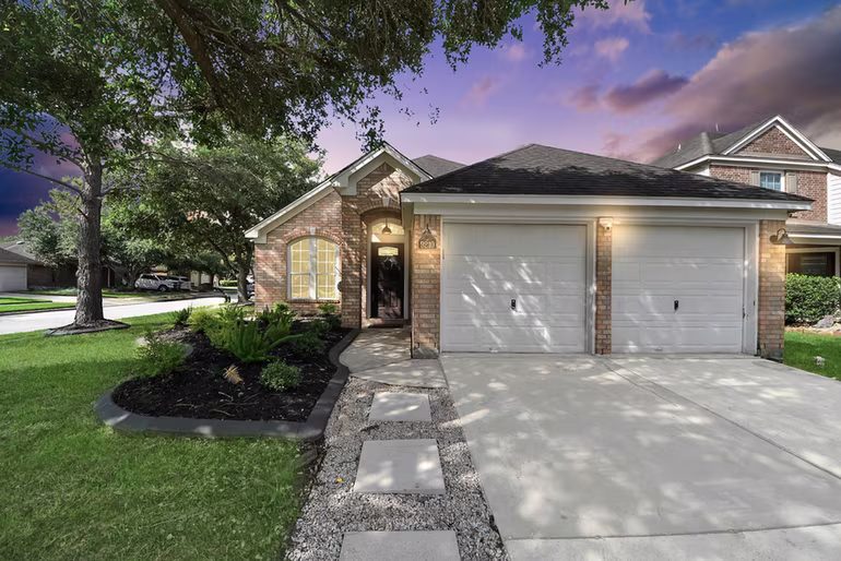 Photo of 9210 Sunlit Park Drive, Humble, TX