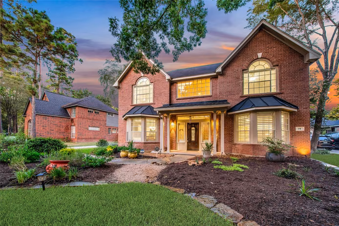 Photo of 79 N Cochrans Green Circle, The Woodlands, TX 77381
