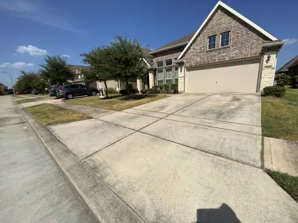 Photo 4 of 15114 Rainy Dawn Court, Humble, TX