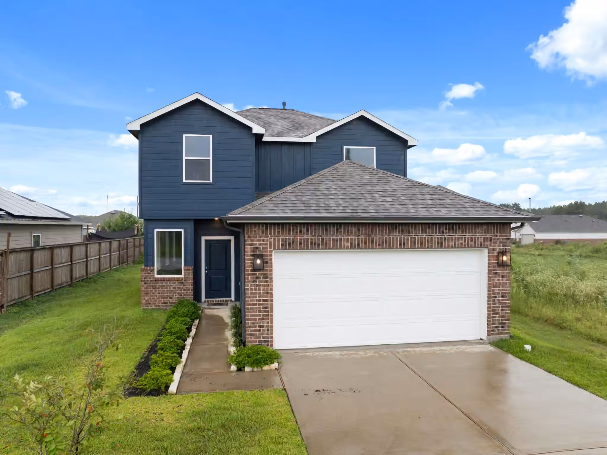 Photo 3 of 111 County Road 5102 B, Cleveland, TX