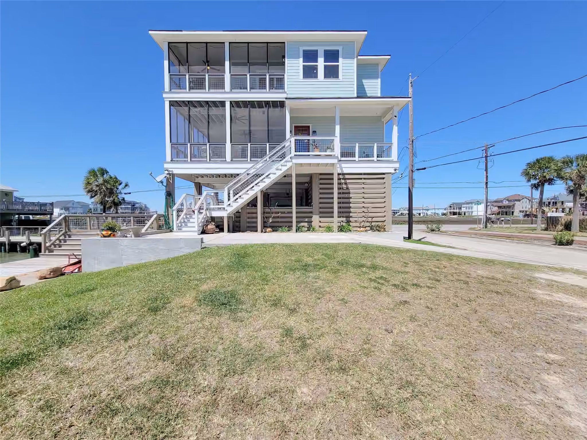 Photo 3 of 1001 Bamar Lane, Galveston, TX