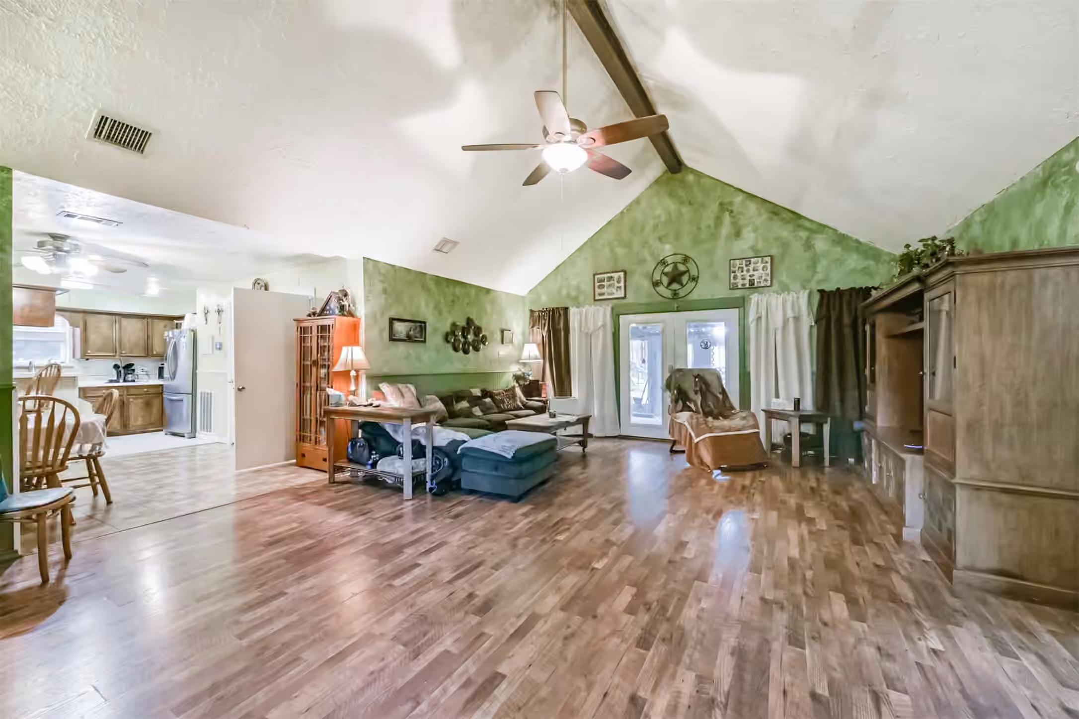 Photo 7 of 17041 Live Oak Circle, Porter, TX