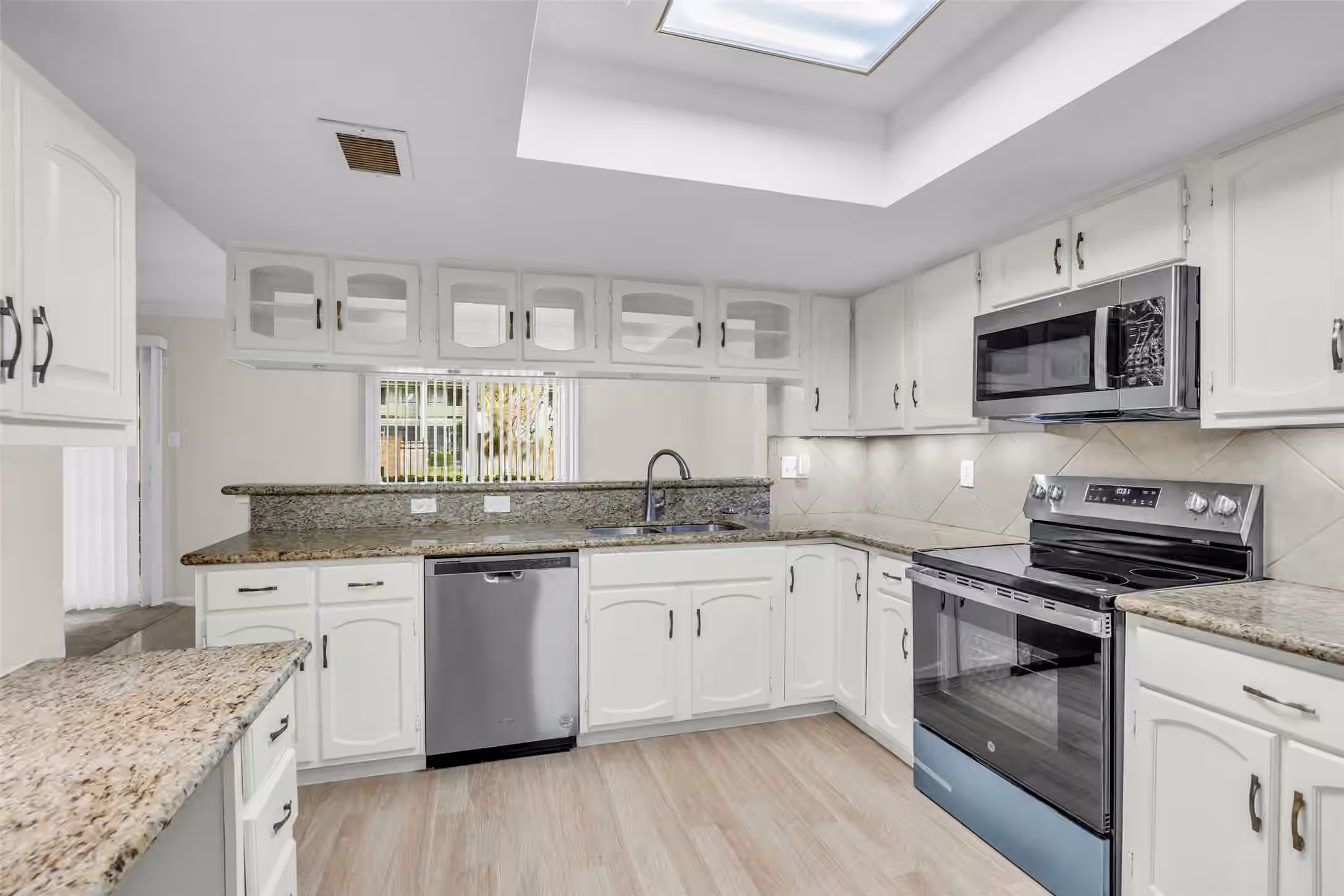Photo 4 of 14555 Wunderlich Drive 2901, Houston, TX