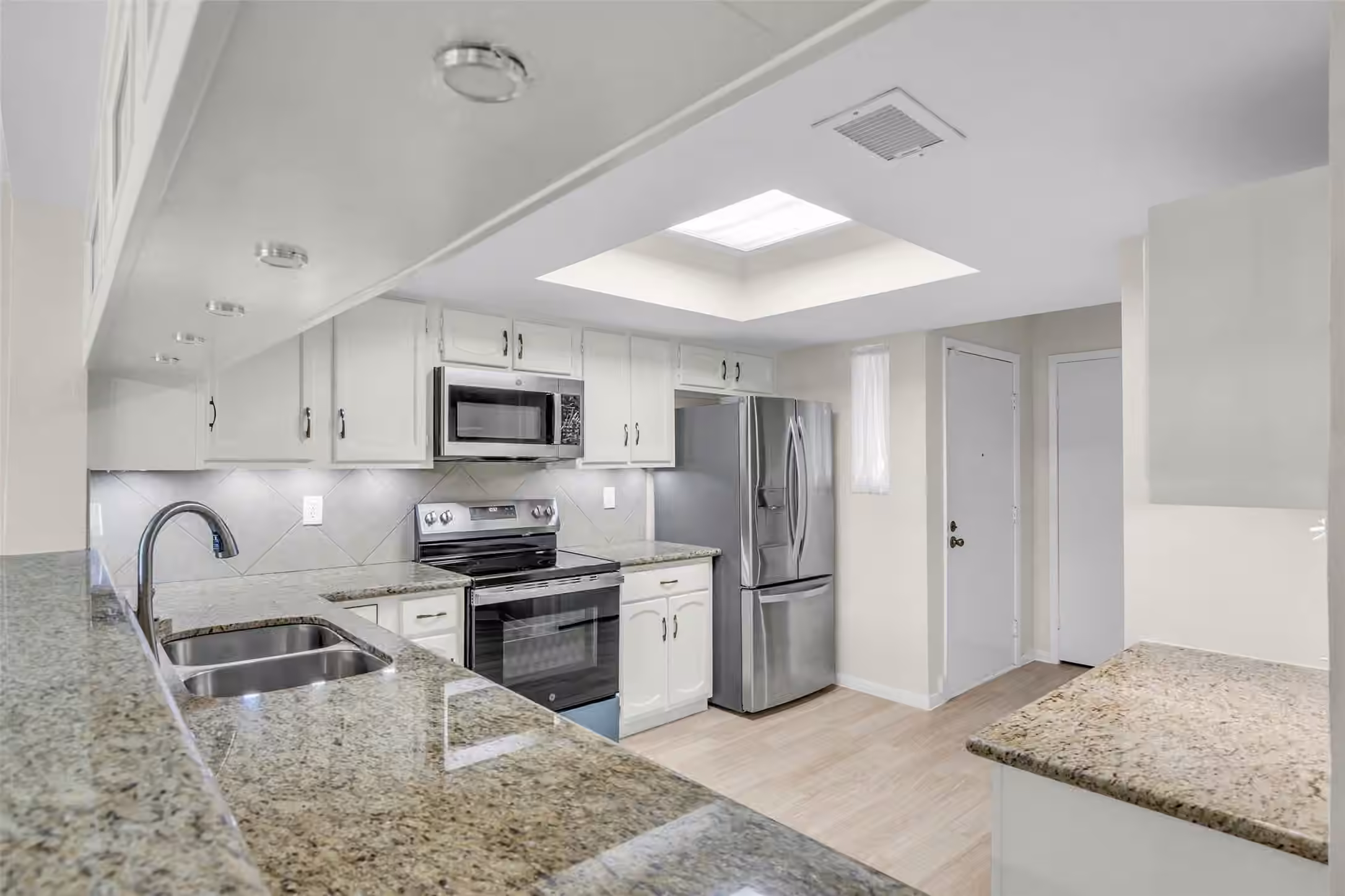 Photo 6 of 14555 Wunderlich Drive 2901, Houston, TX