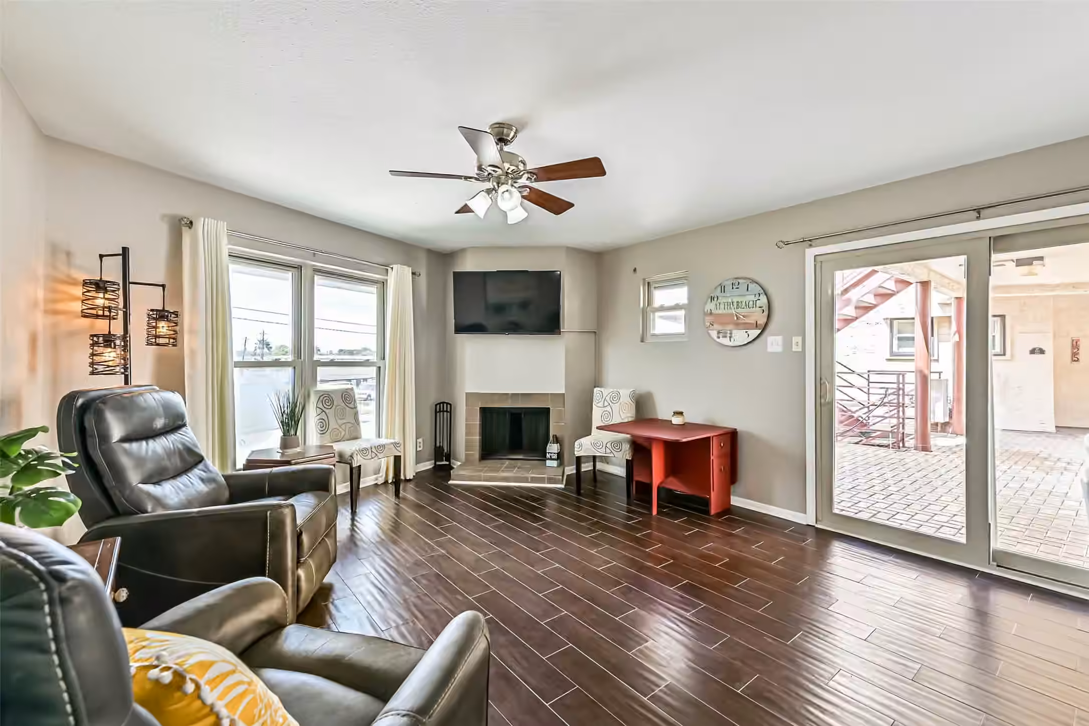 Photo 3 of 7312 Seawall Boulevard 112, Galveston, TX