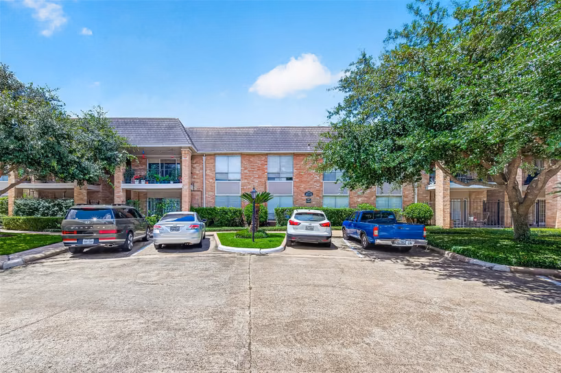 Photo of 2234 S Piney Point Road 206, Houston, TX