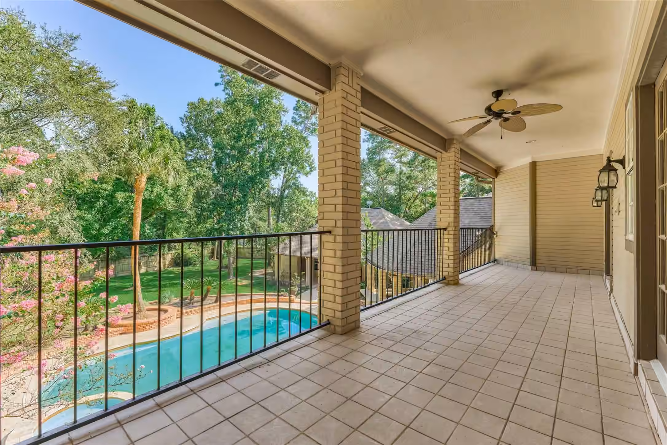 Photo 3 of 3 Lacewing Place, The Woodlands, TX