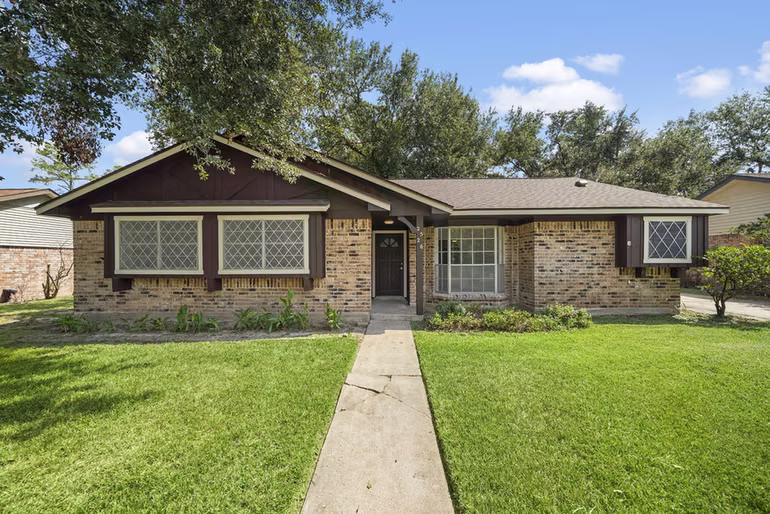 Photo 2 of 2526 Nightowl Trail, Spring, TX