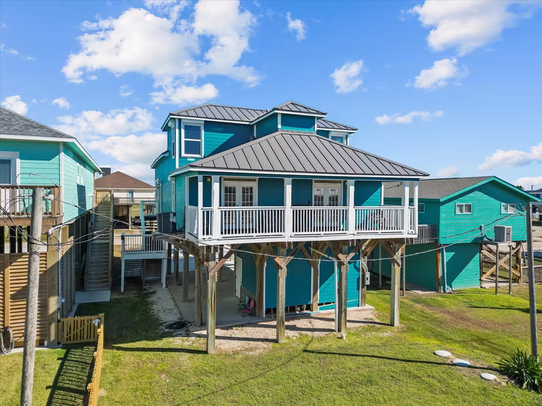 Photo of 13011 Coronado Drive, Freeport, TX 77541