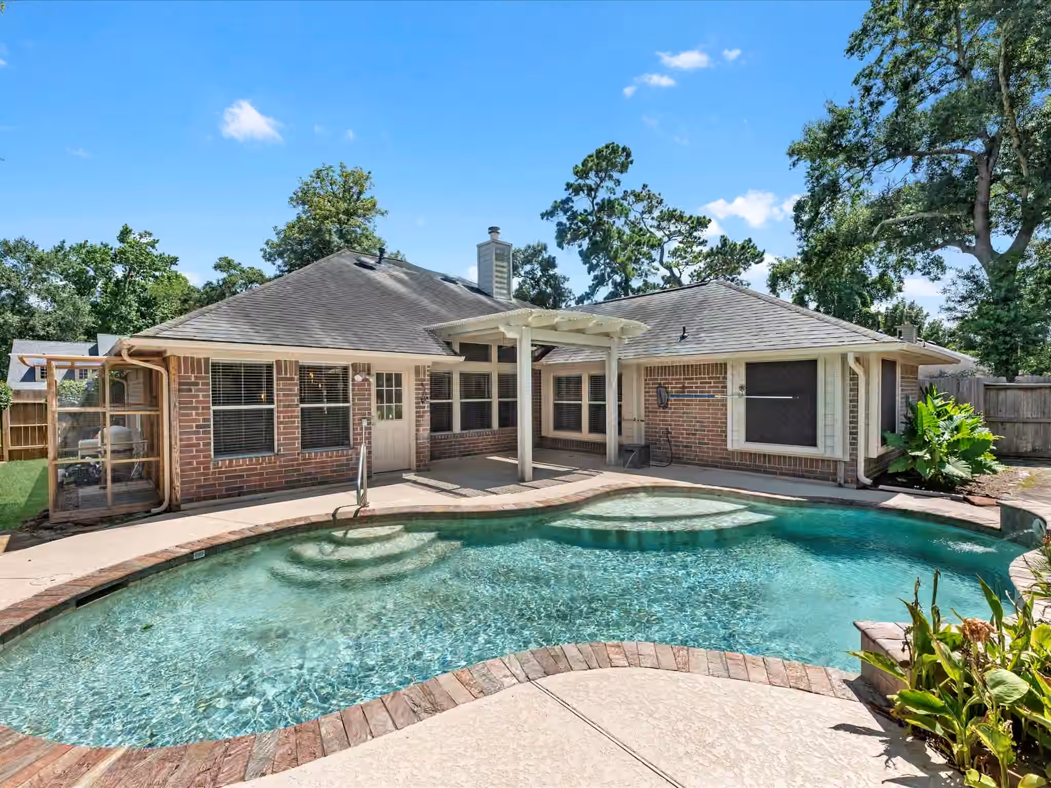 Photo 2 of 6315 New Oak Court, Humble, TX