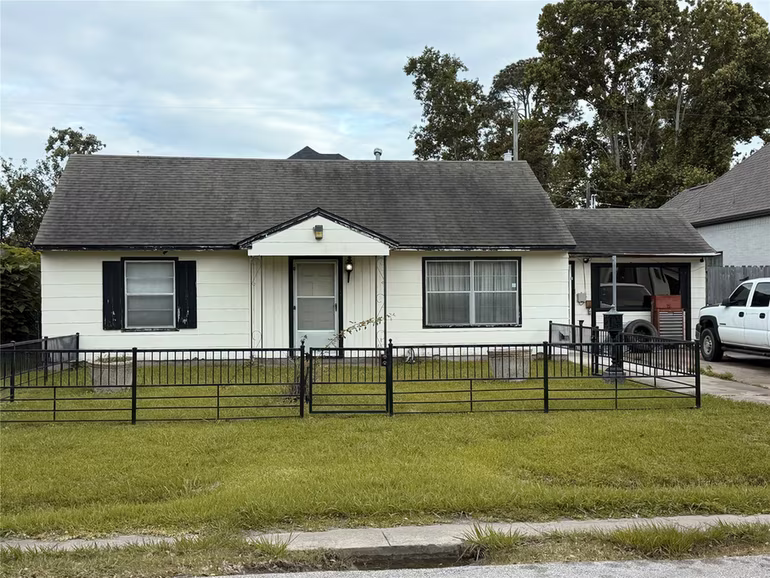 Photo of 6501 Schiller Street, Houston, TX