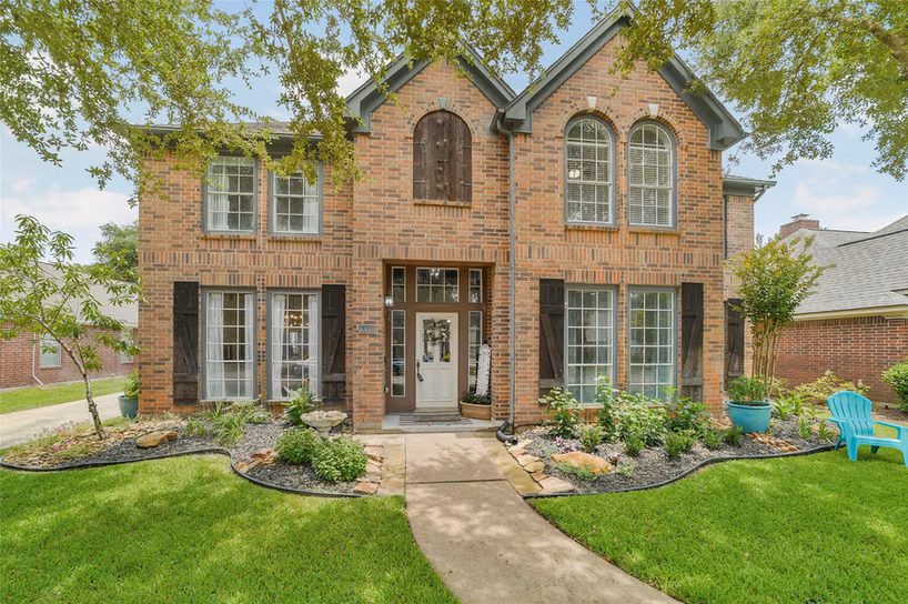 Photo 2 of 15610 Township Glen Lane, Cypress, TX
