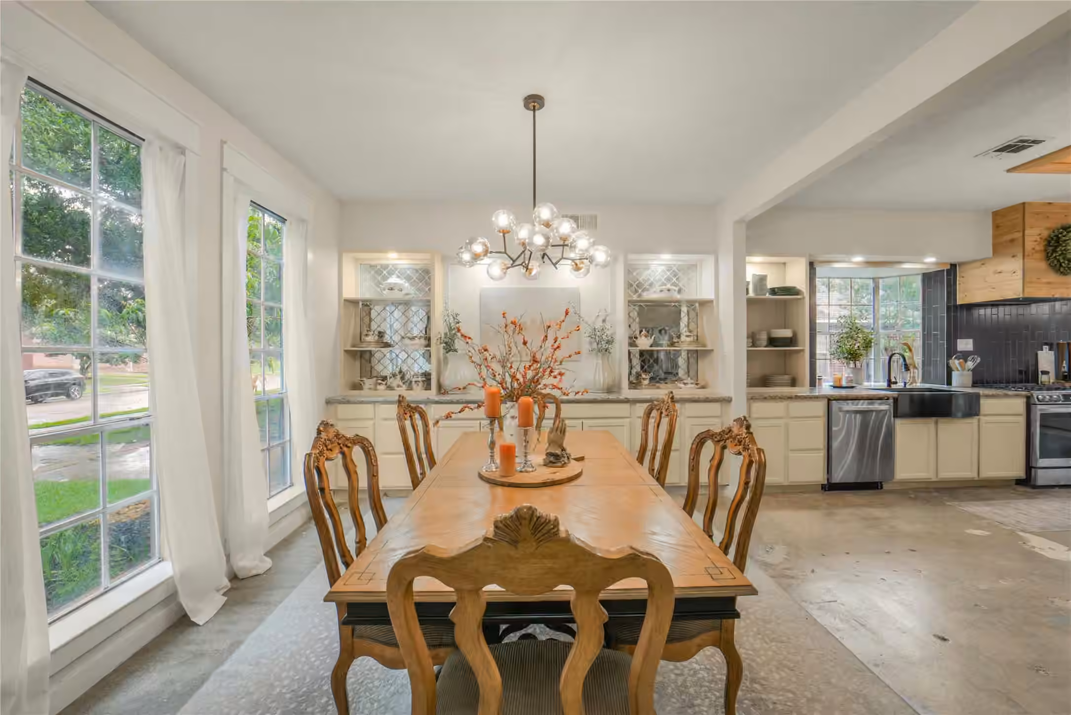 Photo 4 of 15610 Township Glen Lane, Cypress, TX