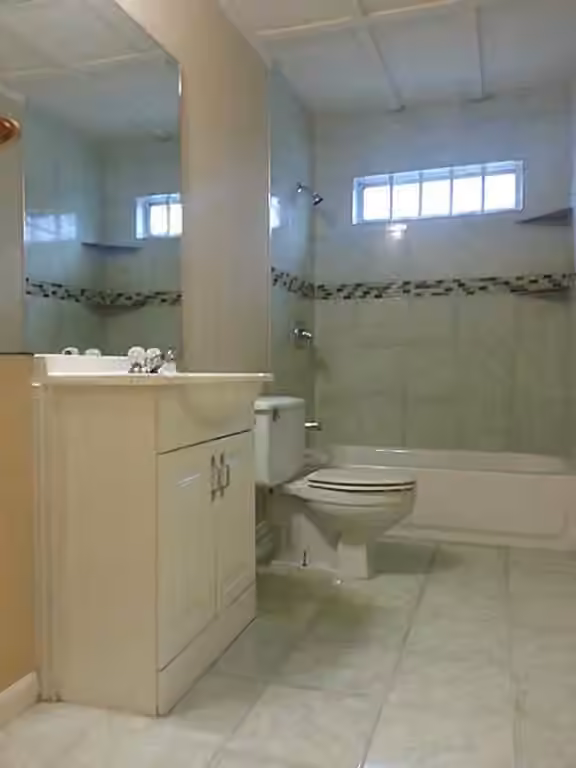 Photo 6 of 1418 Longhorn Drive, Houston, TX