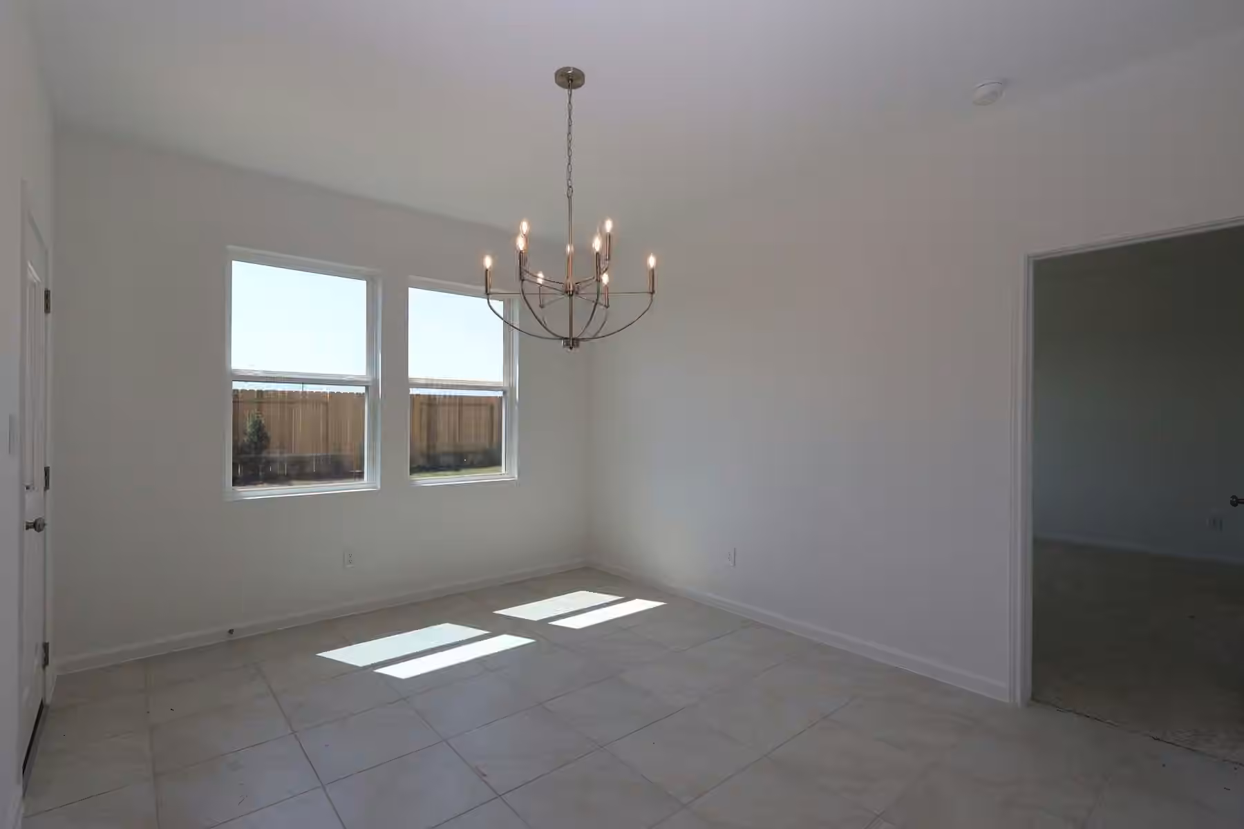 Photo 4 of 431 East Rose Marie Lane, Montgomery, TX