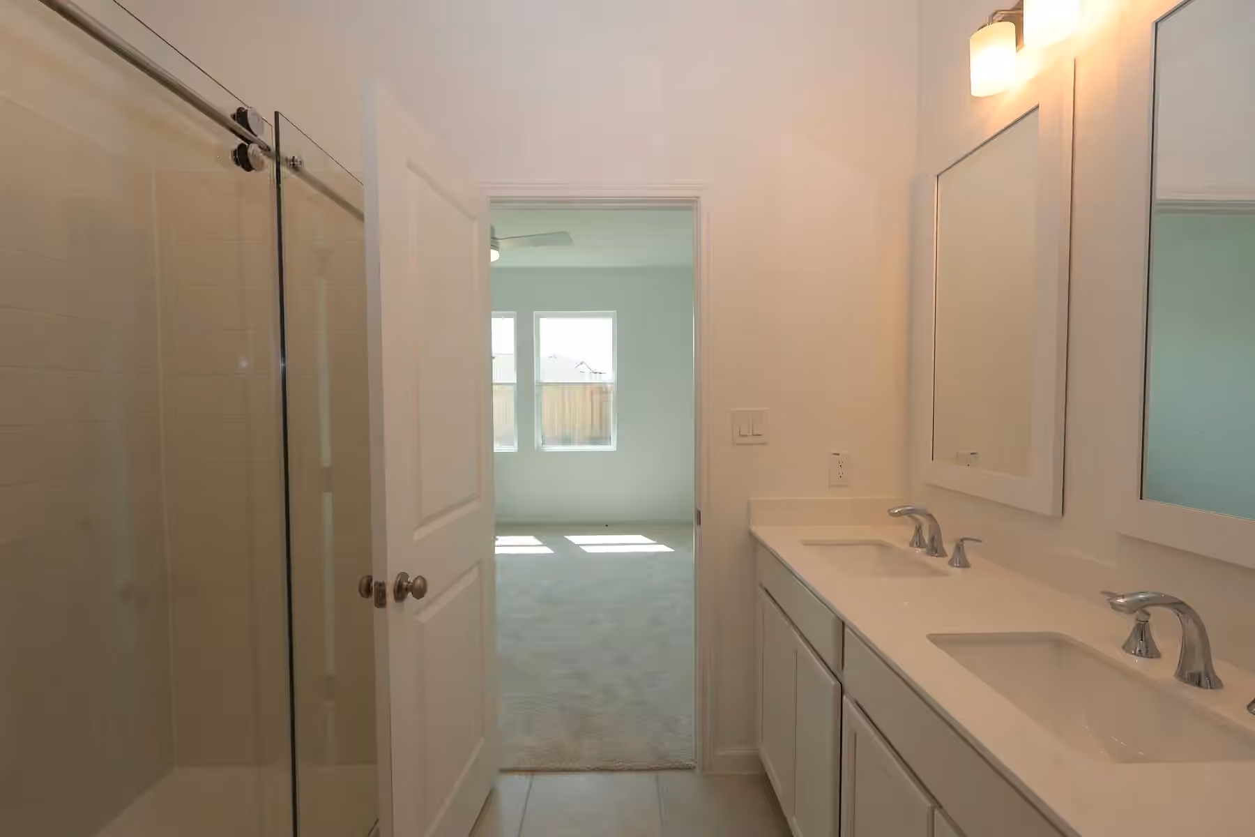 Photo 7 of 431 East Rose Marie Lane, Montgomery, TX