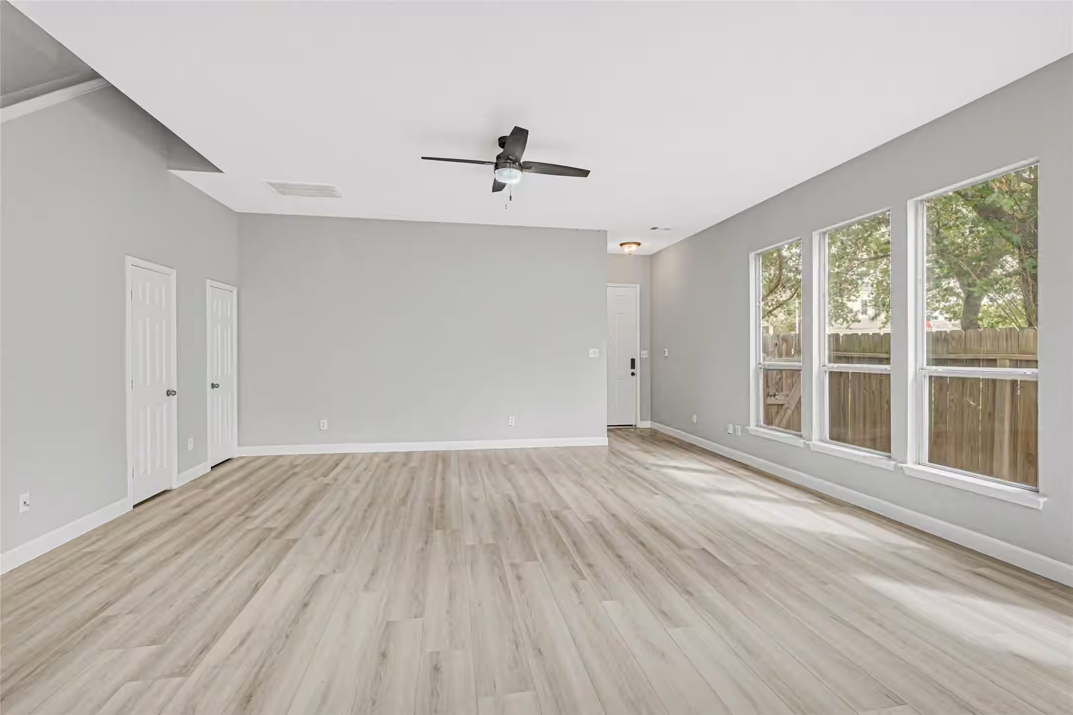 Photo 3 of 14919 Atmore Place Drive, Houston, TX