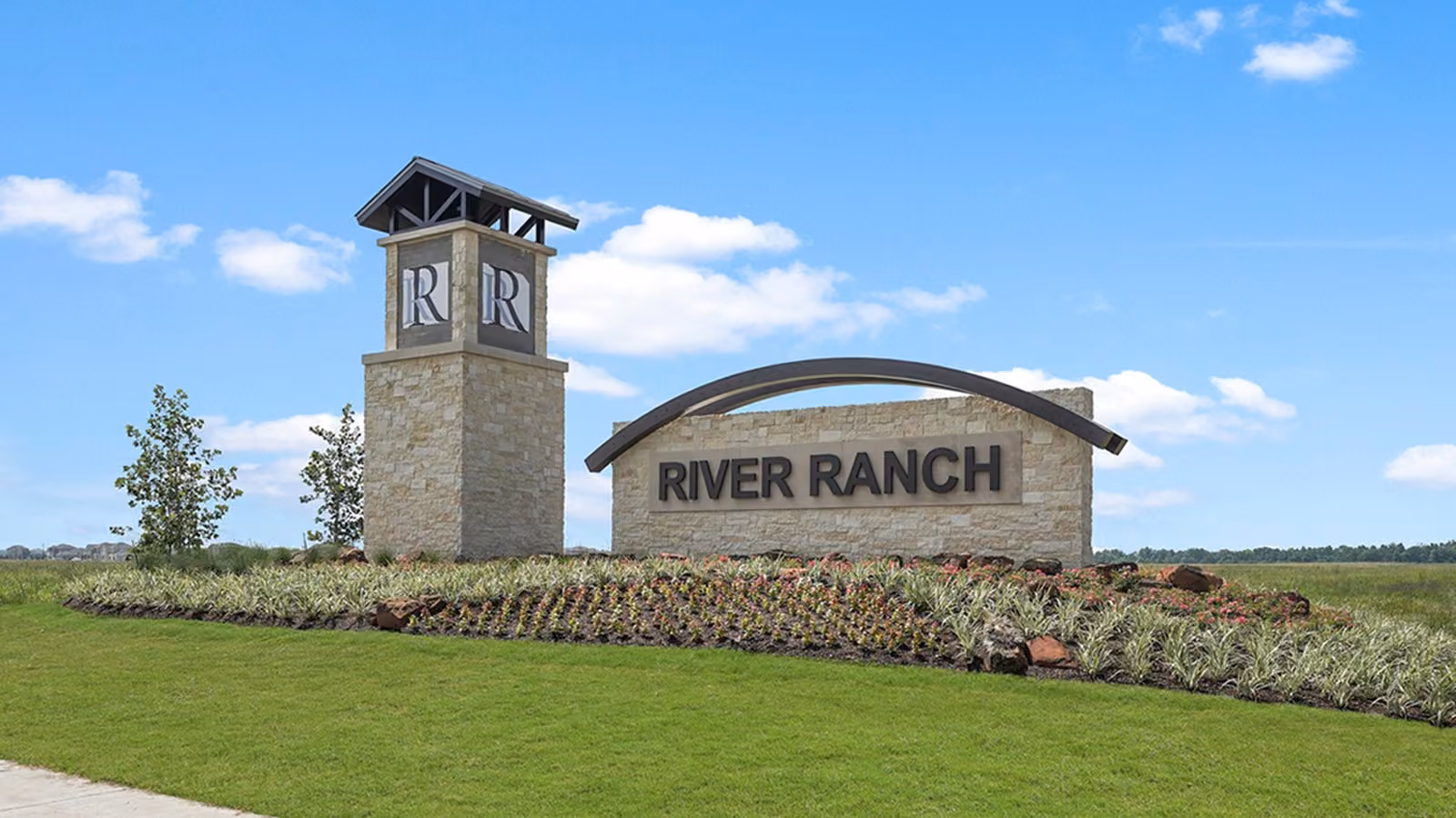 Photo 4 of 737 Stagecoach Drive, Dayton, TX