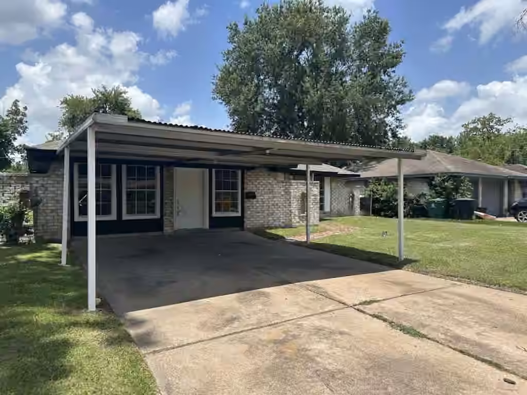 Photo 2 of 6523 Hanley Lane, Houston, TX
