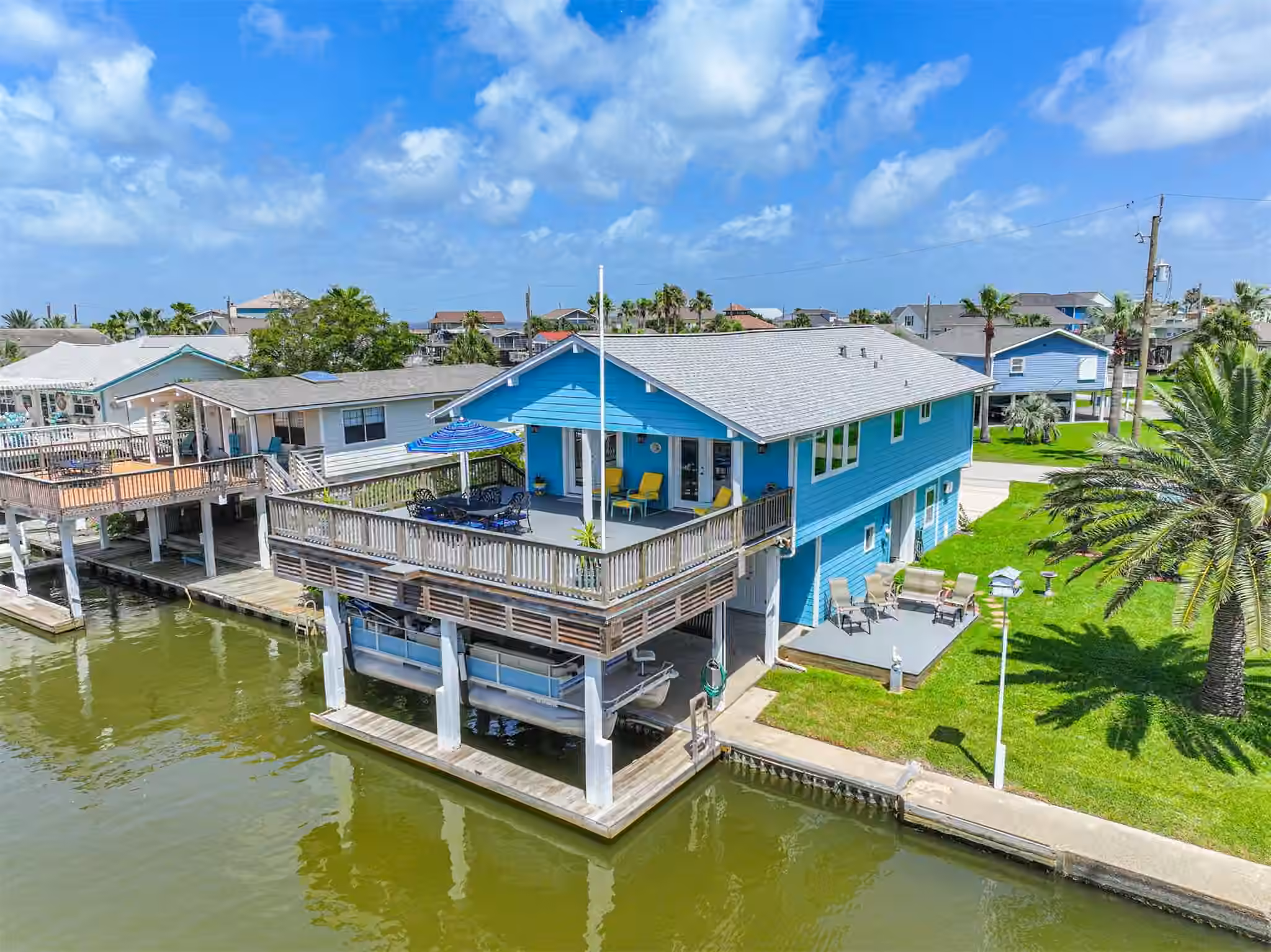 Photo 2 of 16613 Flamingo Way, Jamaica Beach, TX