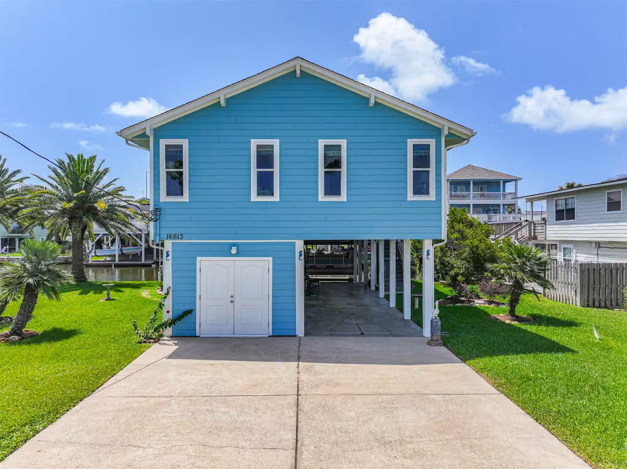 Photo 4 of 16613 Flamingo Way, Jamaica Beach, TX