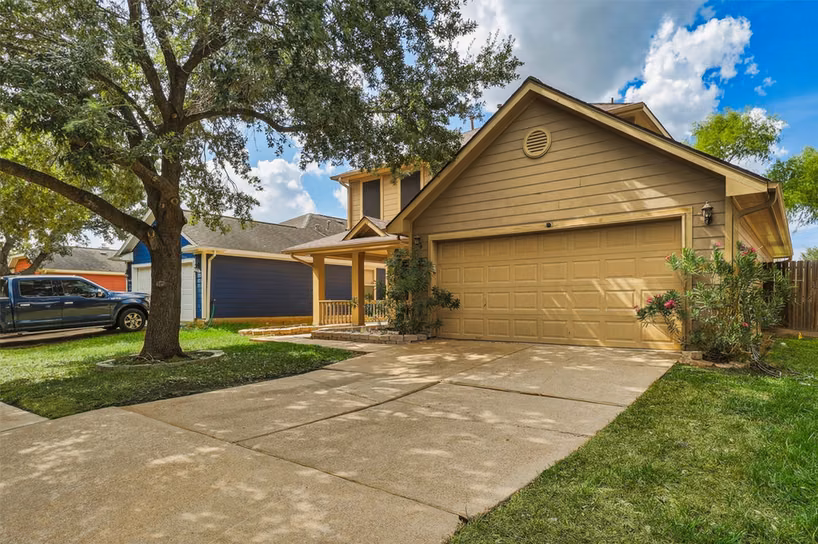 Photo 3 of 19638 Plantation Tree Court, Katy, TX