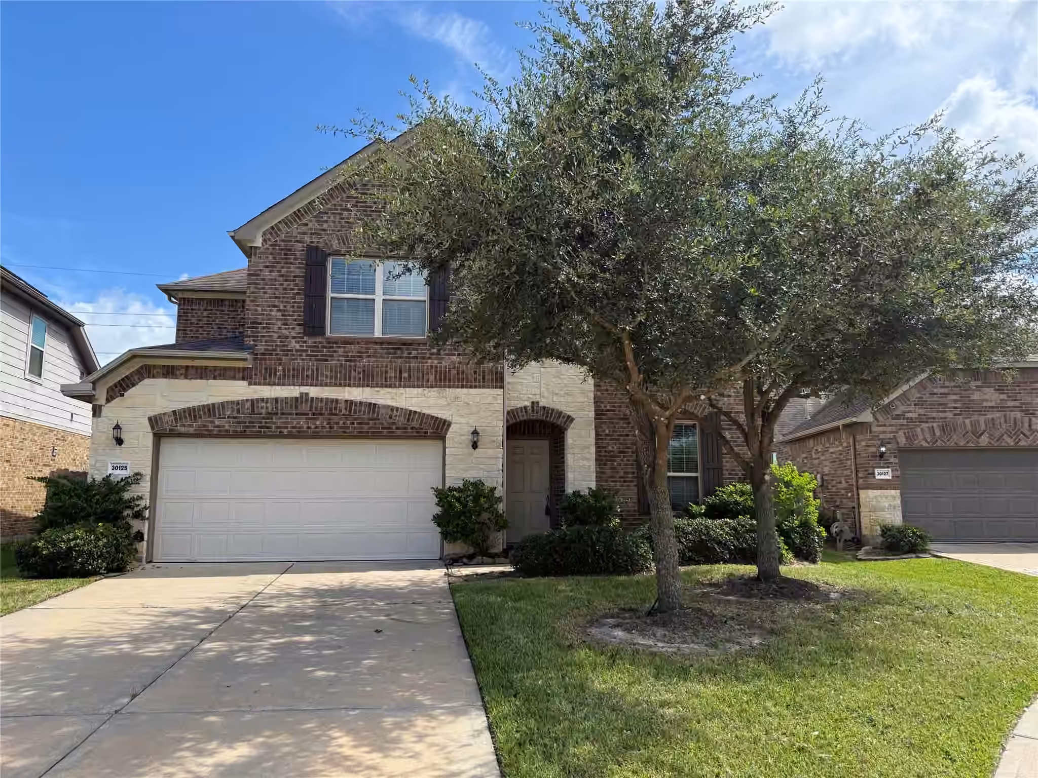 Photo 2 of 30125 Prairie Creek Court, Brookshire, TX