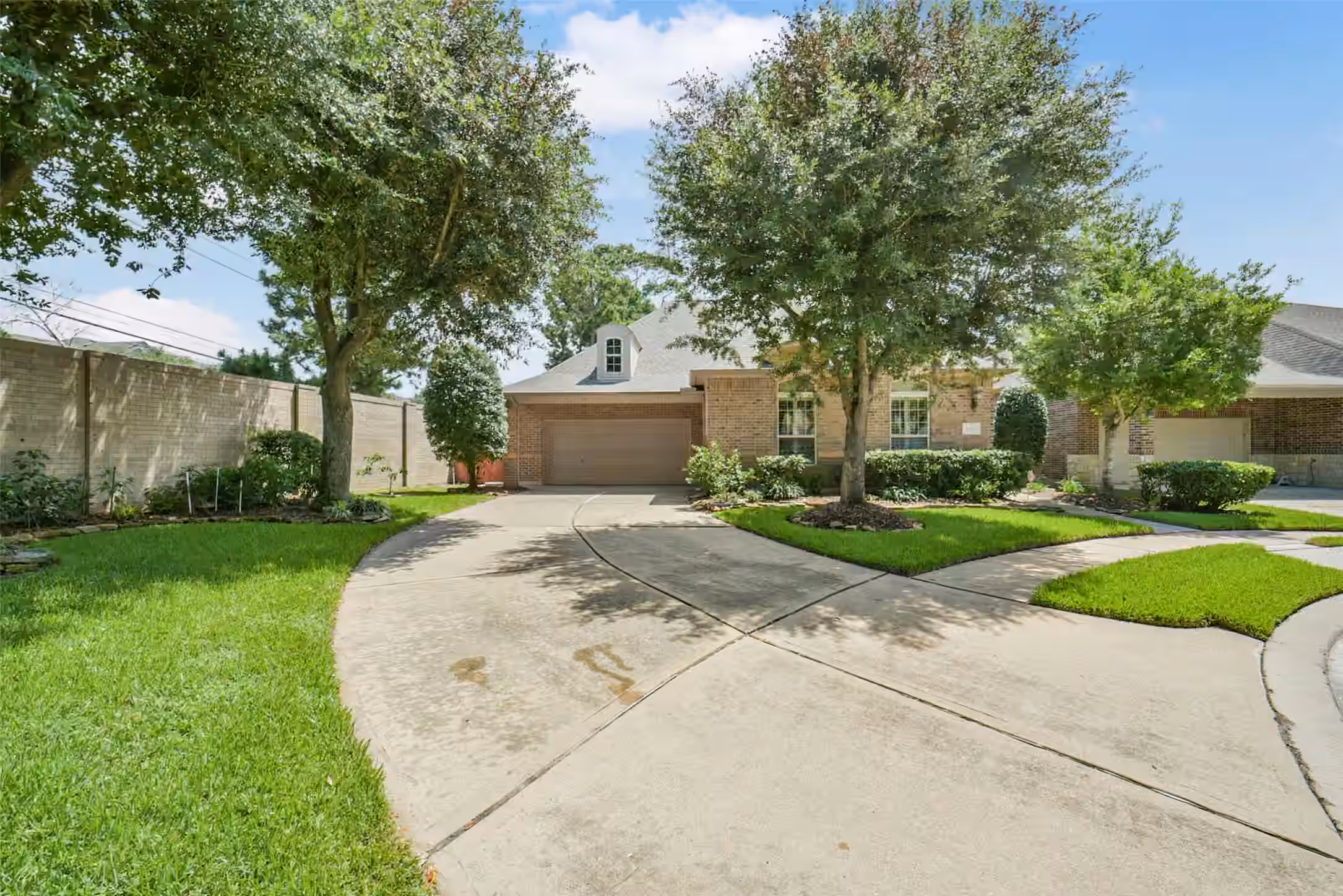 Photo of 6518 Canyon Cliff Court, Houston, TX 77041