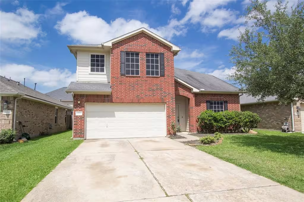 Photo 2 of 2815 Lakecrest Forest Drive, Katy, TX