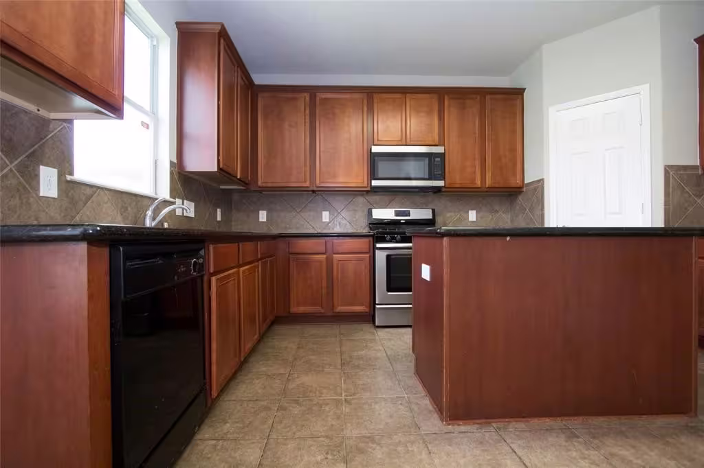 Photo 7 of 2815 Lakecrest Forest Drive, Katy, TX