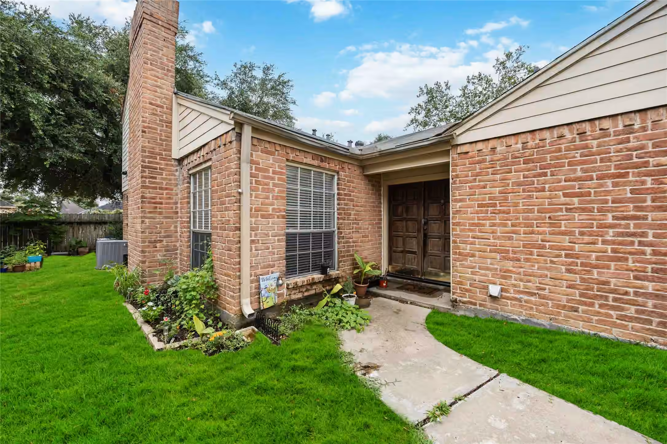 Photo 2 of 805 Chateau Place, Richmond, TX