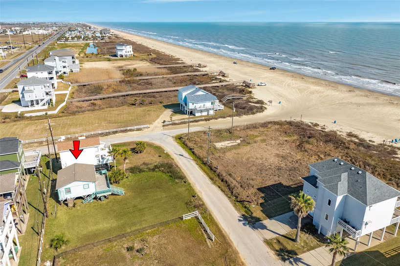 Photo 2 of 17404 Bristow Drive, Galveston, TX