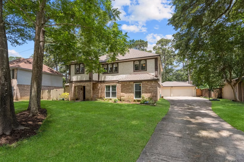 Photo 4 of 8238 Theisswood Road, Spring, TX