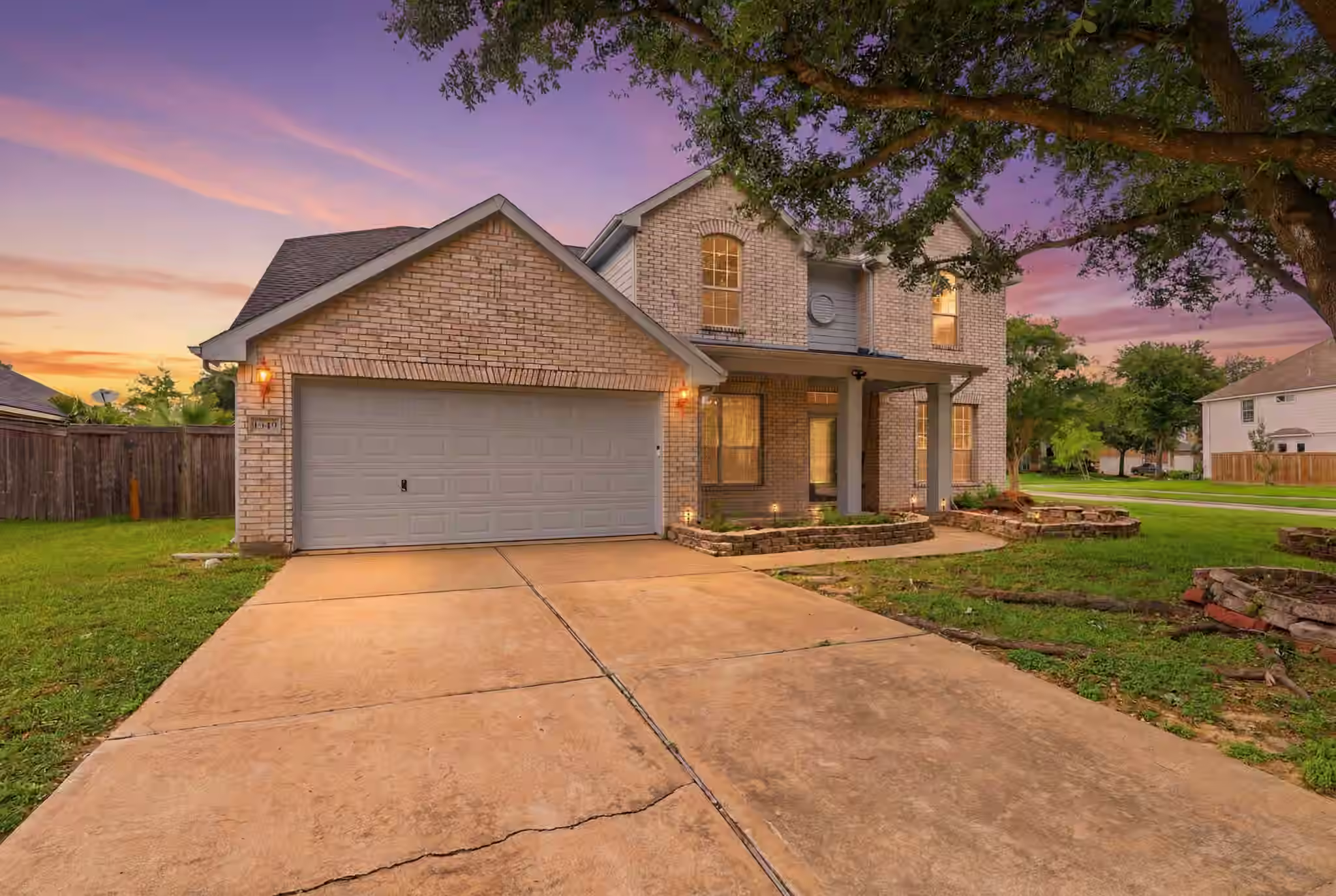 Photo 2 of 15902 Emerald Briar Lane, Houston, TX
