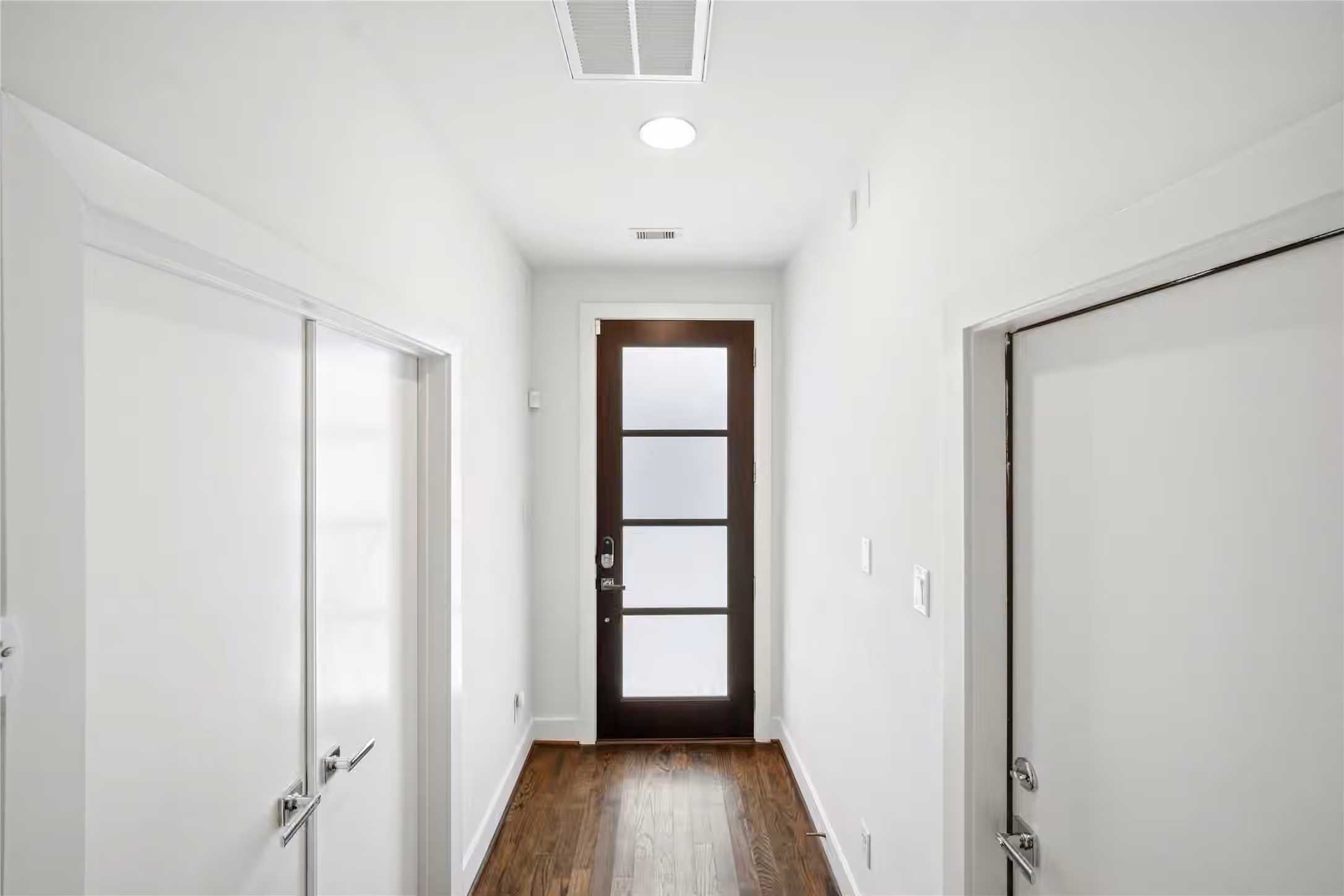 Photo 6 of 2108 Colorado Street, Houston, TX