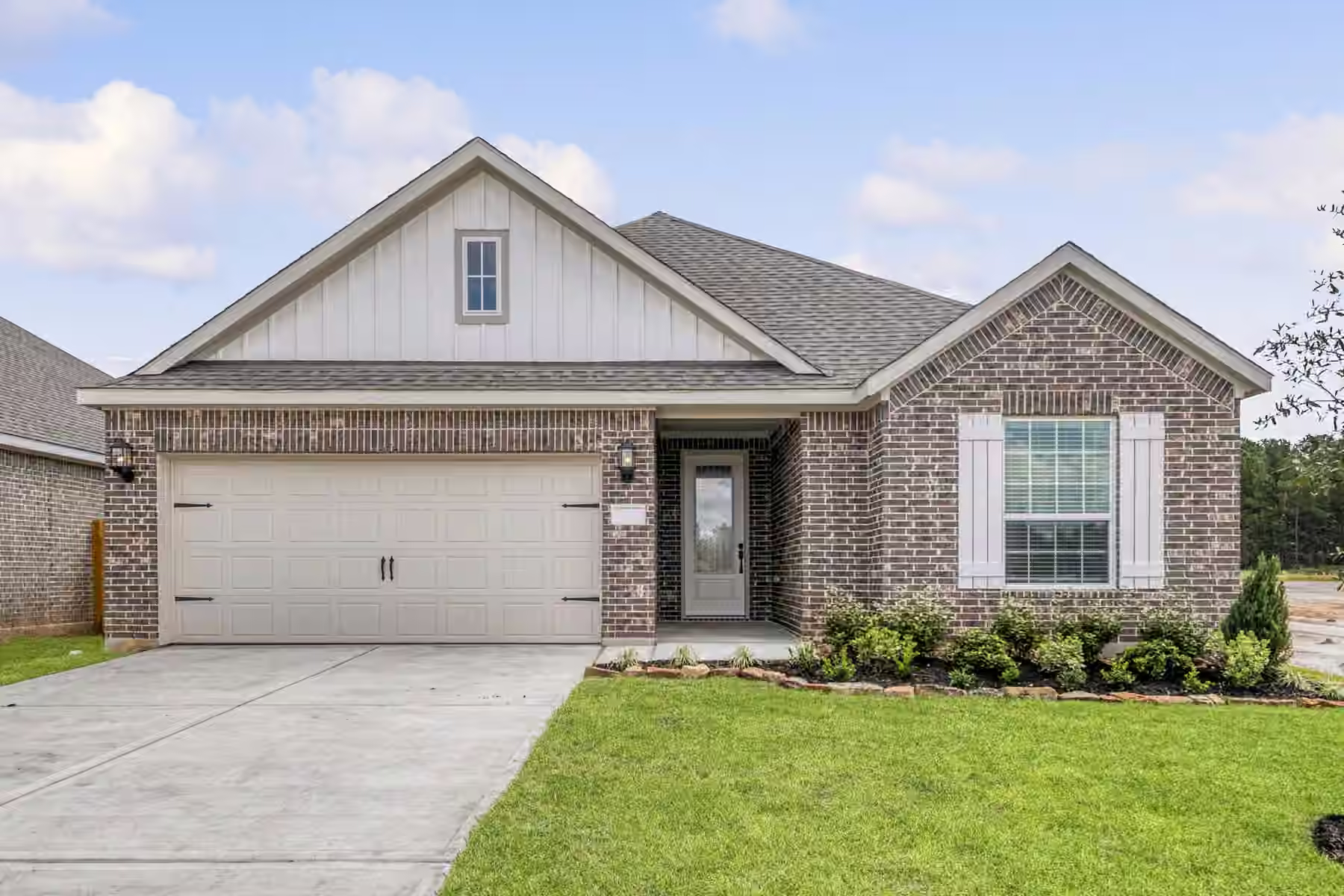 Photo of 15634 Honey Cove Drive, Conroe, TX 77303