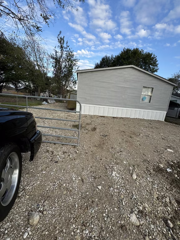 Photo 2 of 1610 Texas Street, Alvin, TX
