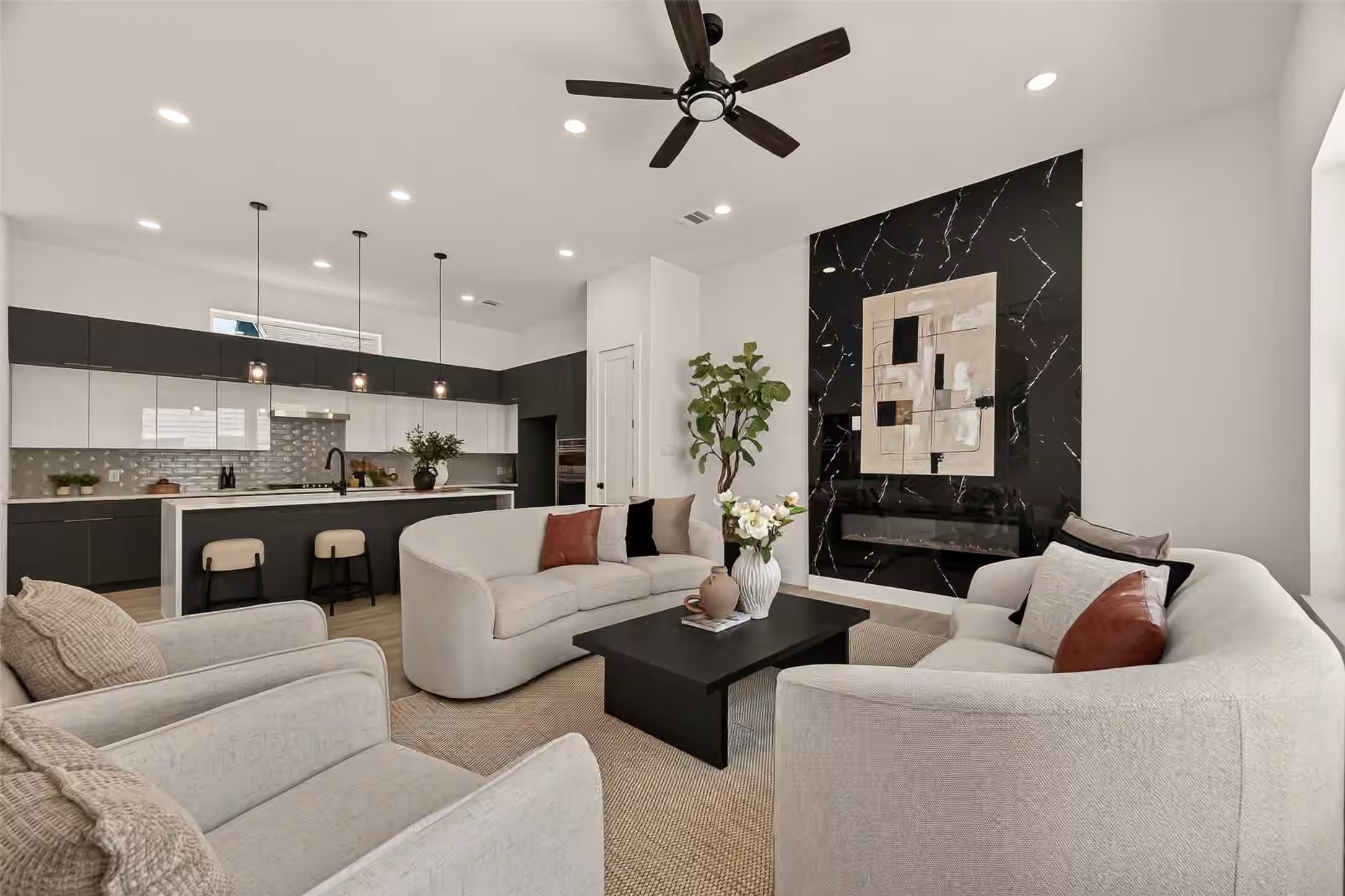 Photo 3 of 1105 Wilson St, Houston, TX
