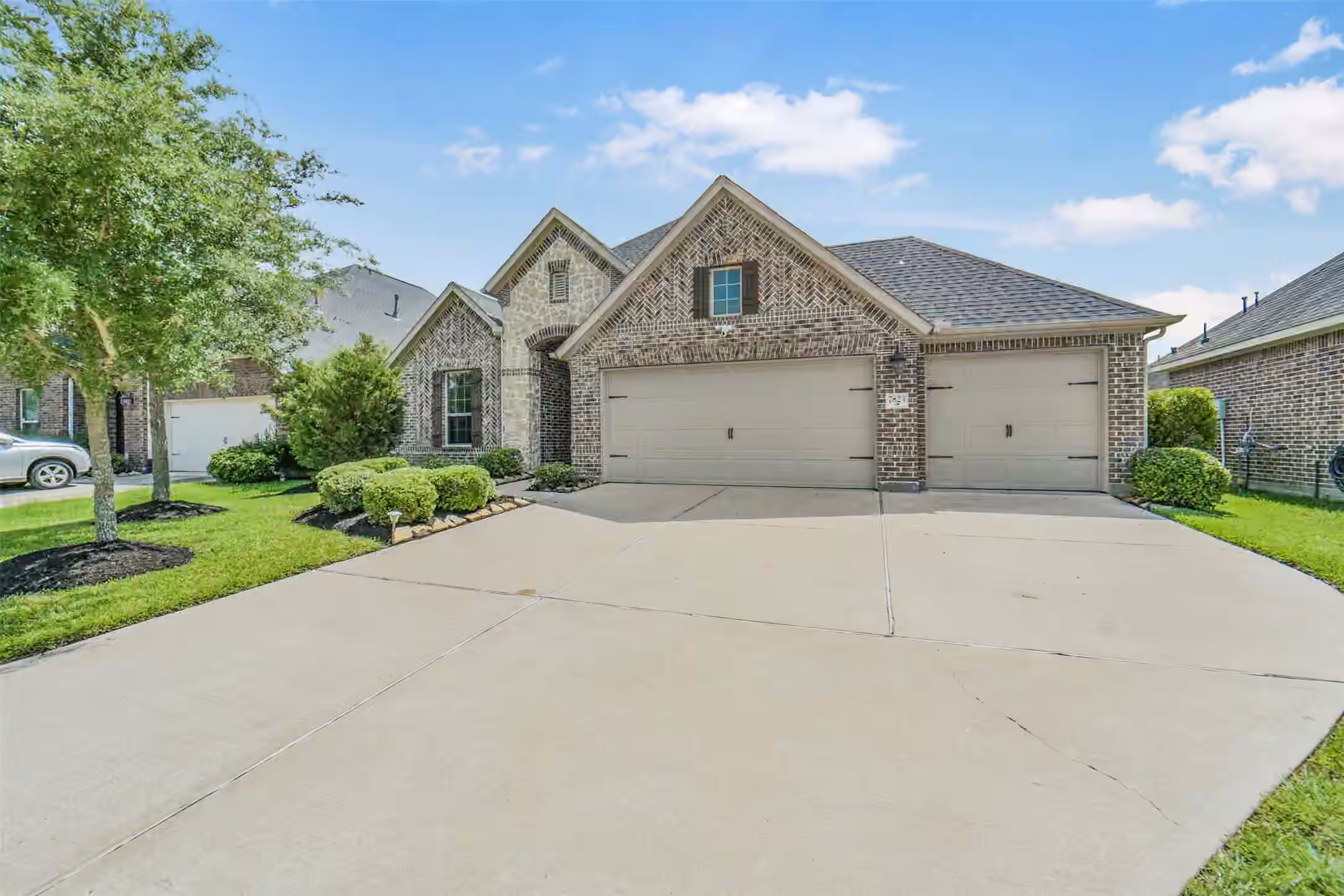 Photo 2 of 7823 Taronga Lane, Richmond, TX