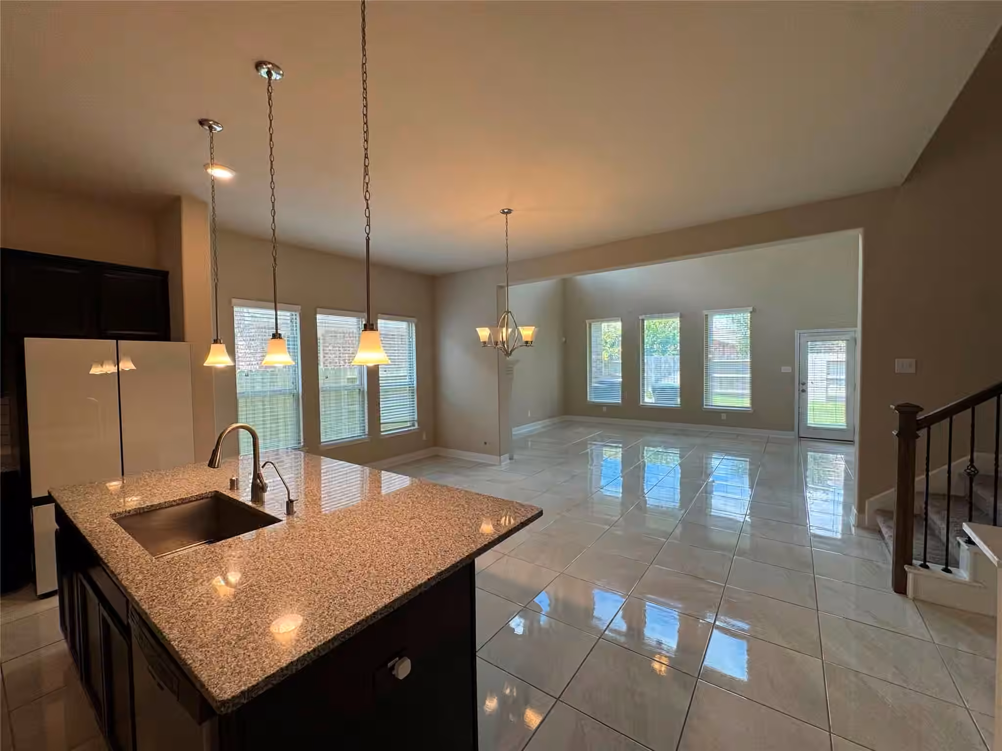 Photo 7 of 4318 Bayberry Ridge Lane, Manvel, TX