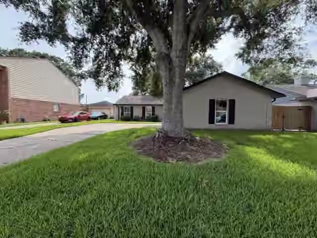 Photo 5 of 3714 Quail Meadow Drive, Missouri City, TX