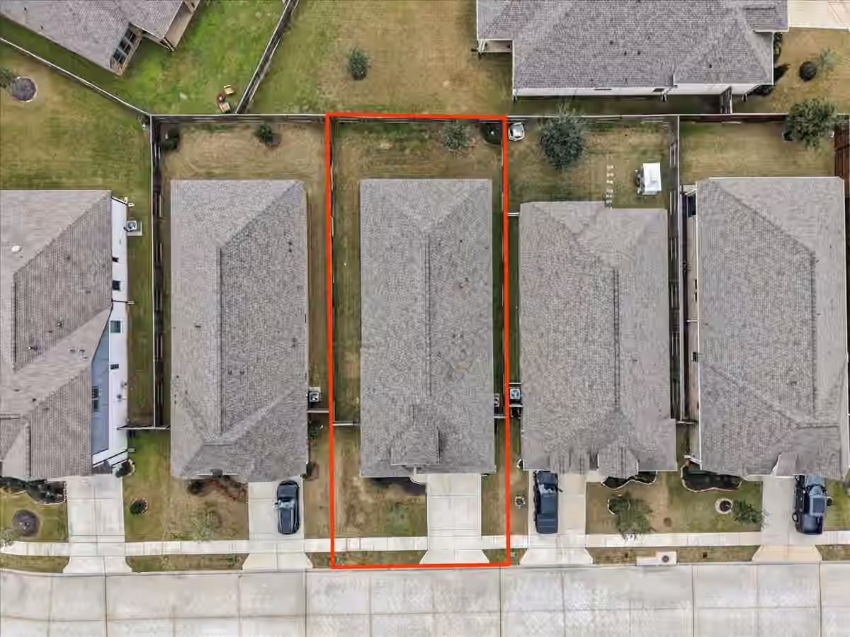 Photo 5 of 4618 Cooper Lane, Rosharon, TX