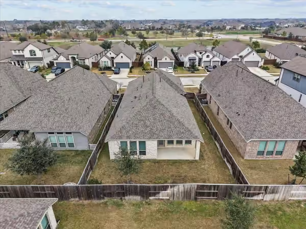 Photo 6 of 4618 Cooper Lane, Rosharon, TX