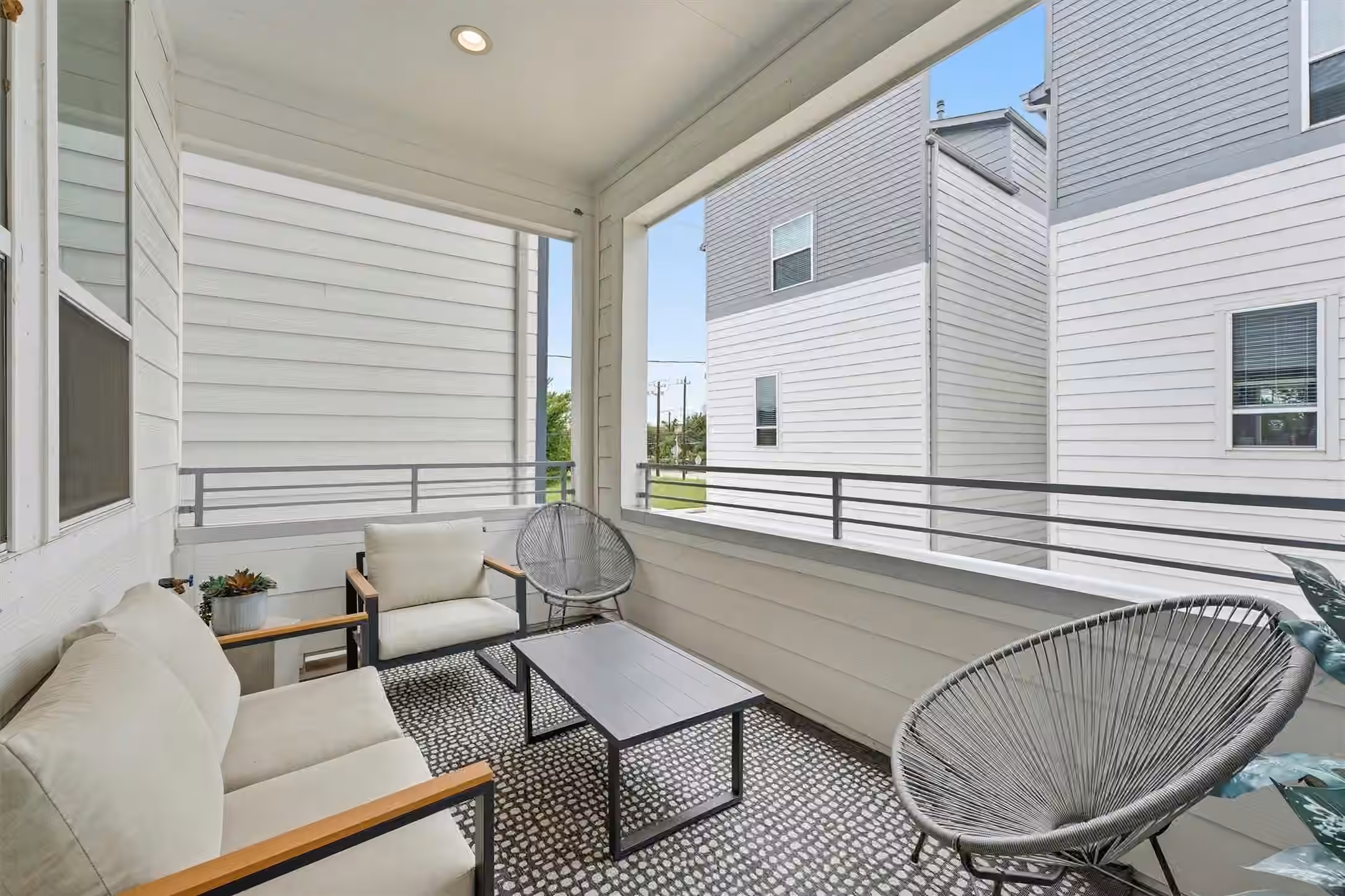 Photo 5 of 1804 Elysian Street, Houston, TX