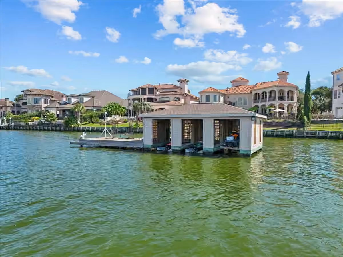 Photo of 1628 Enterprise Avenue, League City, TX 77573