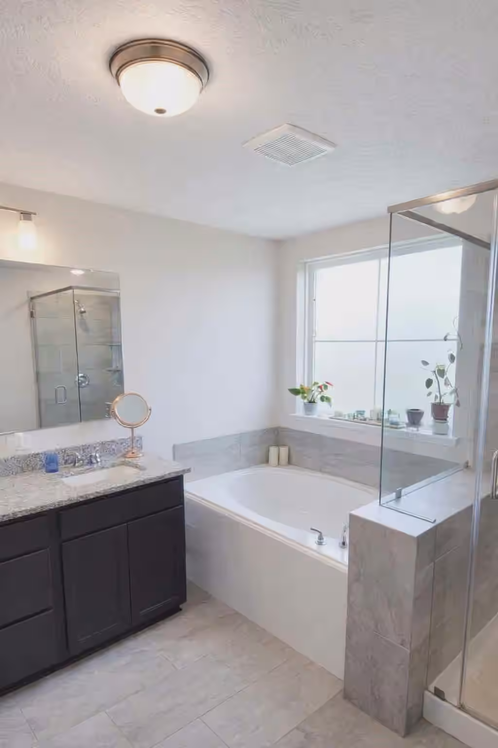 Photo 5 of 1452 Lake Ridge Drive, Brenham, TX