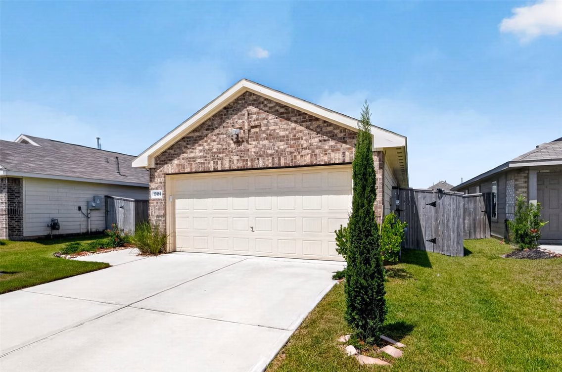 Photo 4 of 17414 Cyprian Cedar Lane, New Caney, TX