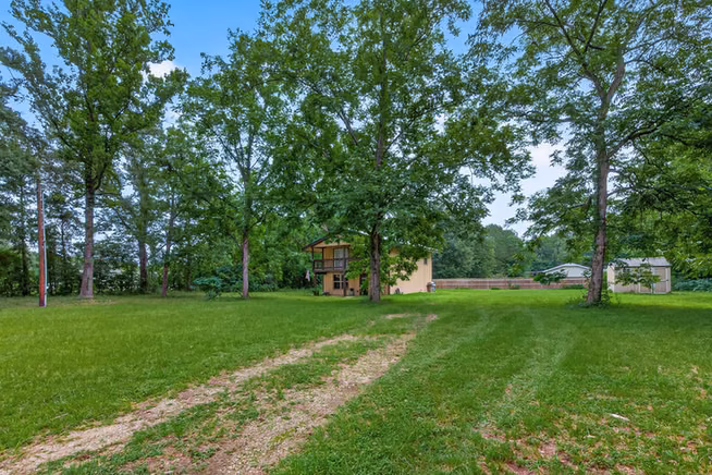 Photo 5 of 130 County Road 3470 N, Cleveland, TX